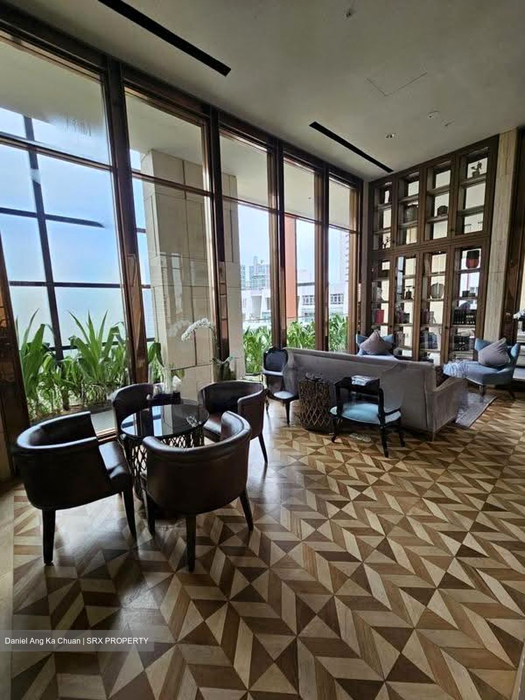 The Ritz-Carlton  (D9), Condominium #612688281